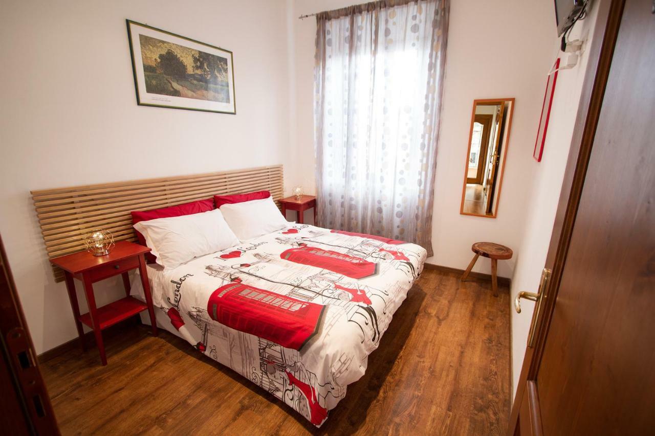 La Dimora Di Checchino Bed and Breakfast Anguillara Sabazia Εξωτερικό φωτογραφία