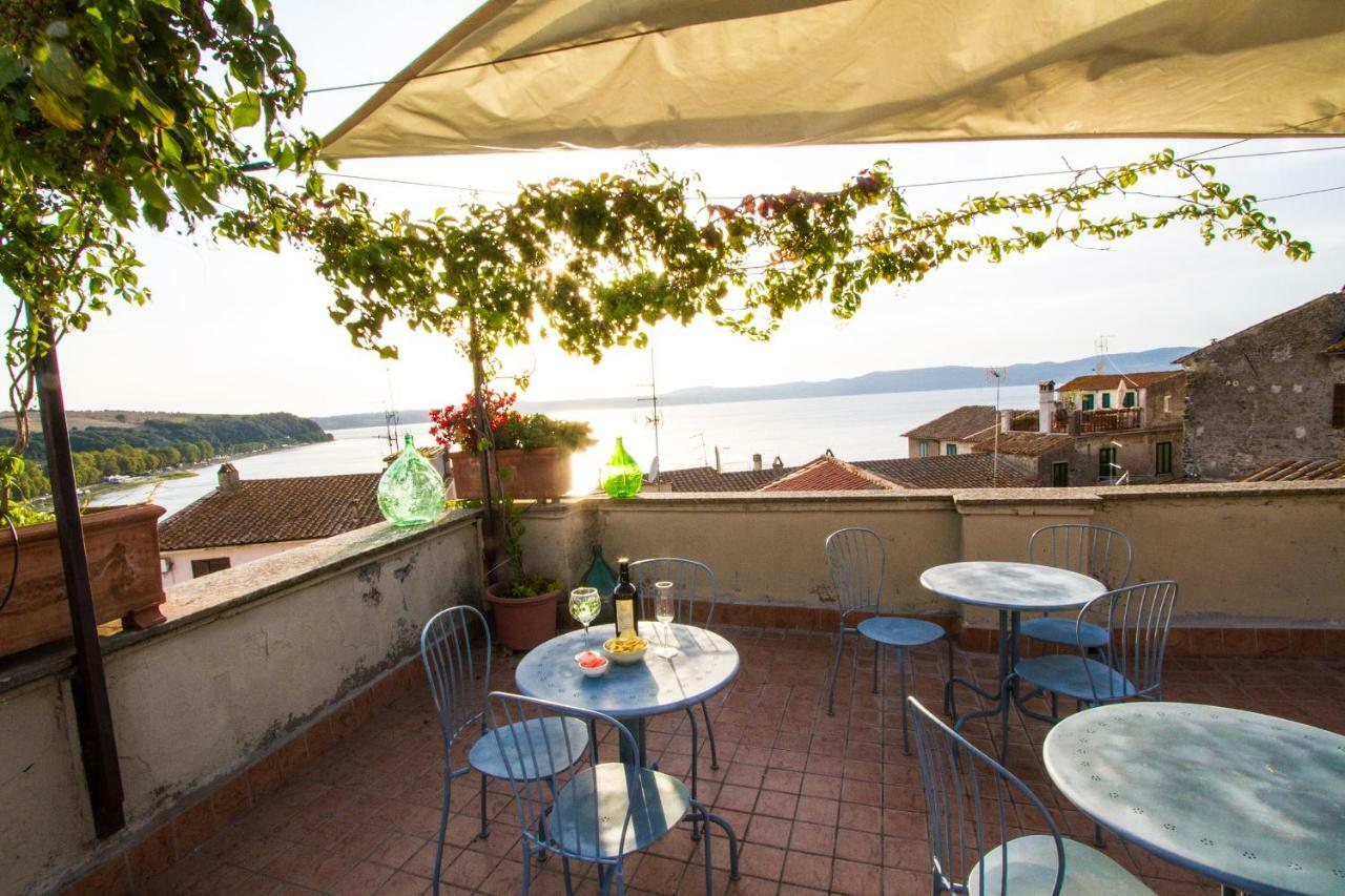 La Dimora Di Checchino Bed and Breakfast Anguillara Sabazia Εξωτερικό φωτογραφία